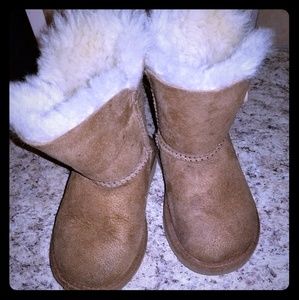 Ugg boots..shows wear